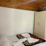 Lokthi Guesthaose Гостевой дом *