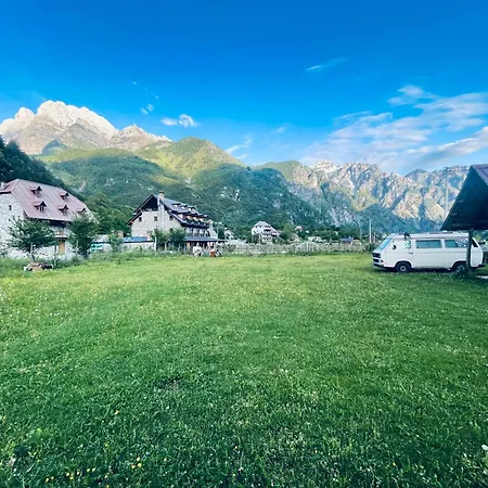 Lokthi Guesthaose Maison d'hôtes *