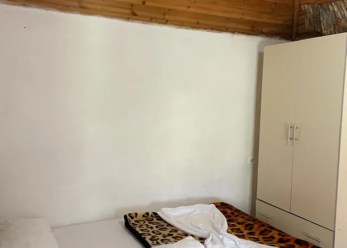 Lokthi Guesthaose Maison d'hôtes *